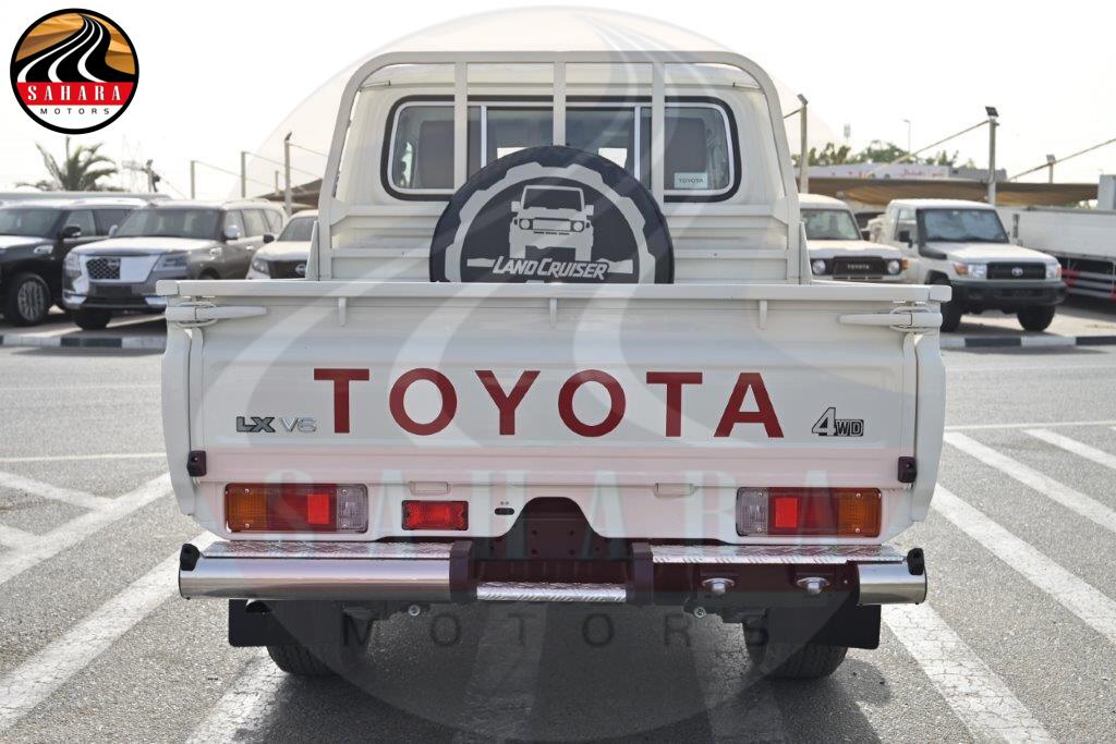 Land Cruiser 79 Pickup petrol Automatic | Sahara Motors Dubai