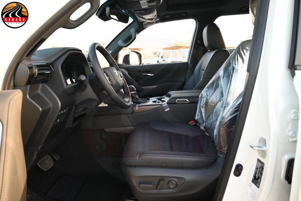 2025 Land Cruiser | LC300 GXR 3.3L | 2024 TOYOTA LAND CRUISER 300 GXR V6 3.3L AT | Sahara Motors