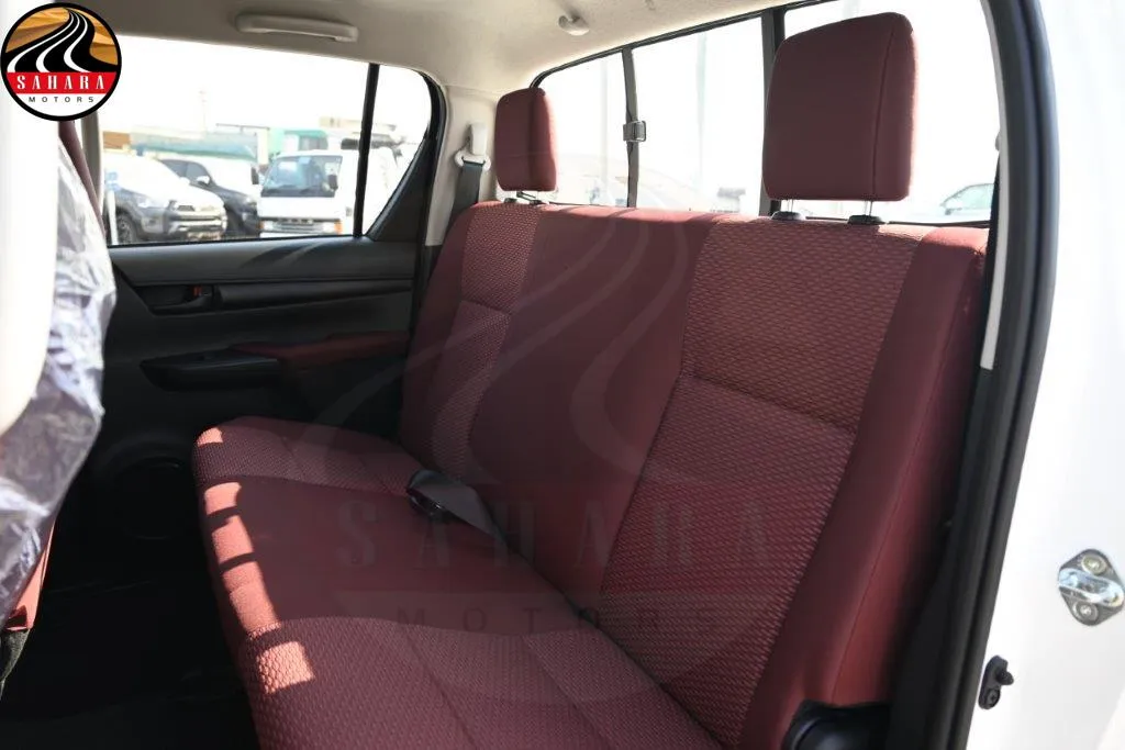 2025 Toyota Hilux Double Cabin Pickup - rear seat | Sahara Motors Dubai