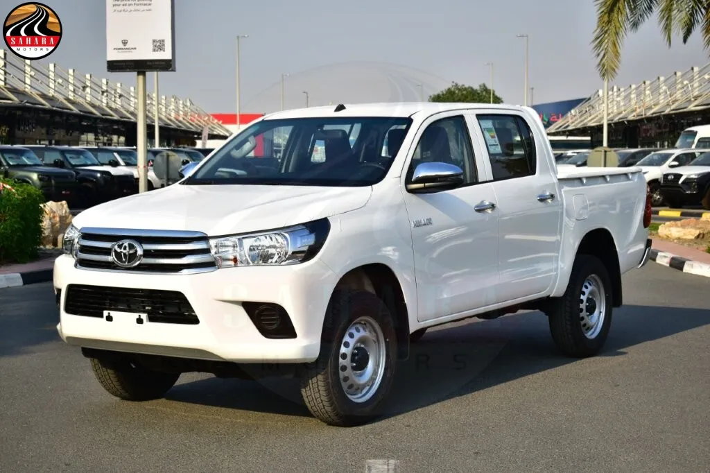 2026 Toyota Hilux Double Cabin Pickup -side View | Hilux DLXG 2.4L | Hilux Diesel Manual | Sahara Motors Dubai