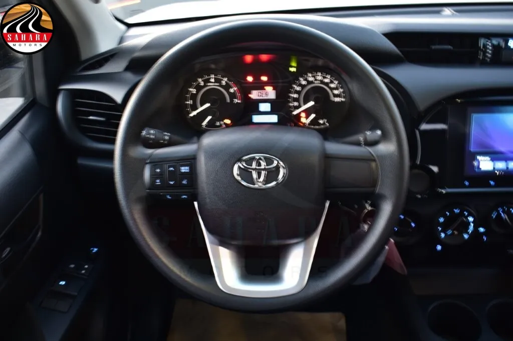 Toyota Hilux 2026 | Hilux Double Cabin Pickup DLX-G 2.7L| 2026 Toyota Hilux Double cab Pickup for Sale in Dubai | Sahara Motors Dubai