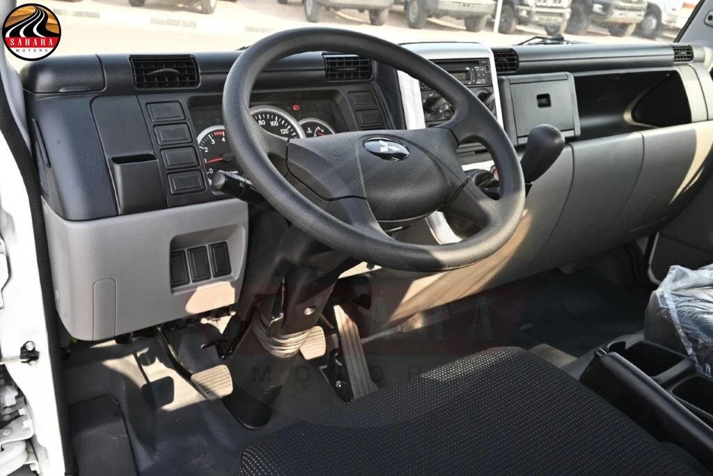 2026 Mitsubishi Canter Fuso | 2026 Mitsubishi for sale | Canter Fuso | Canter in Dubai | Interior | Sahara Motors