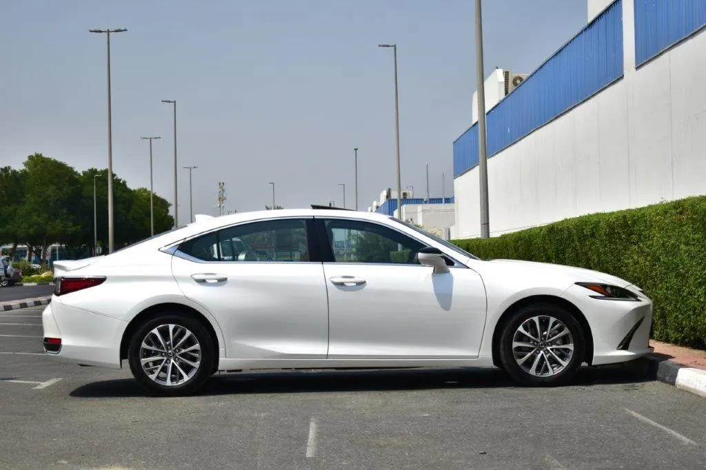 Buy Sahara Motors branded car exporter