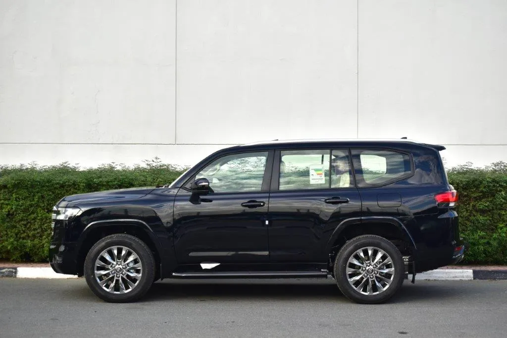 LC300 GXR | Sahara Motors | Dubai Cars