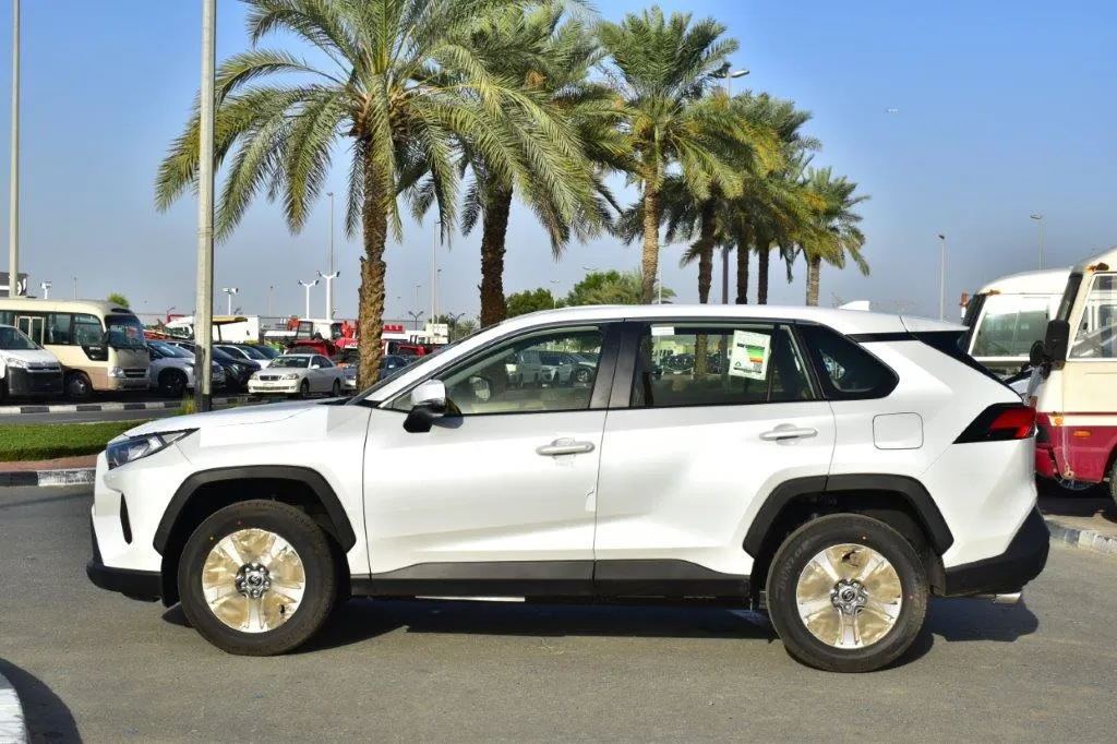 Rav4 Toyota 2023 | Toyota Rav4 LE 2.0L Petrol Automatic | Sahara Motors Dubai