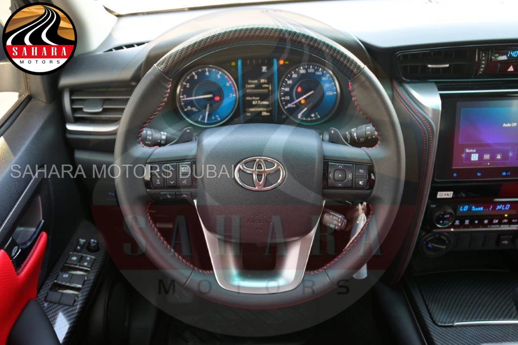 Toyota Fortuner 2024 Fortuner Legender for Sale in Dubai