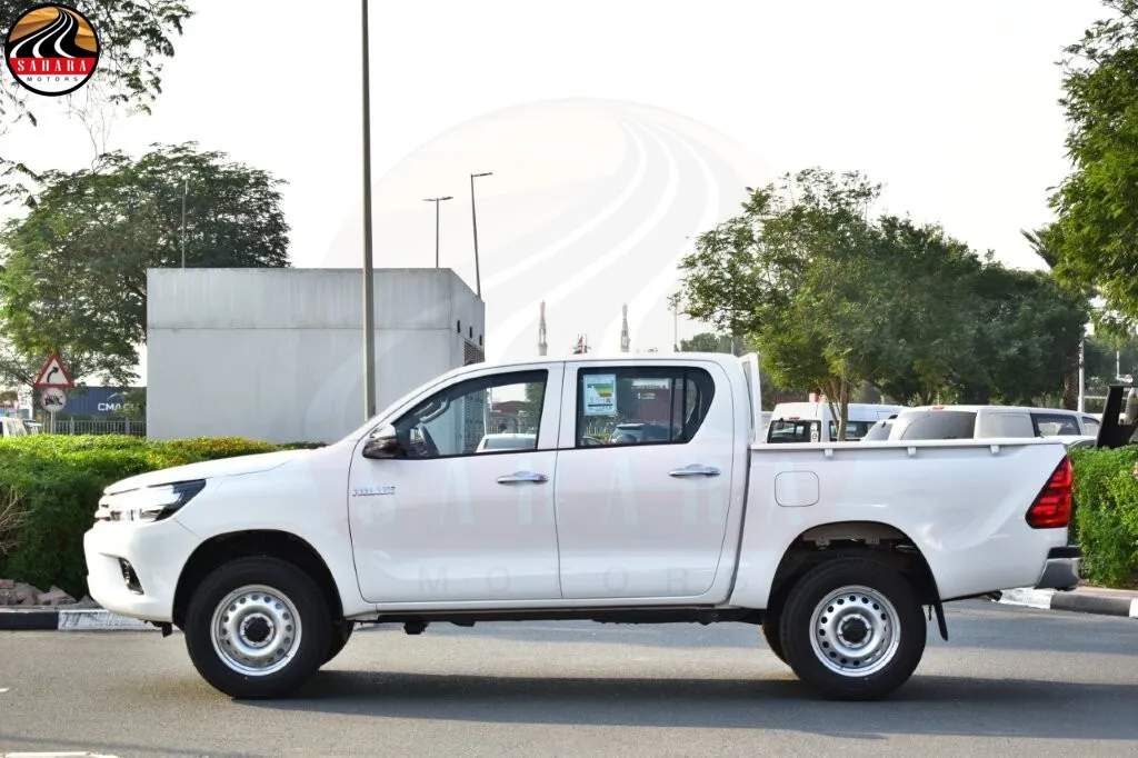 2026 Toyota Hilux Double Cabin Pickup - Side View | Hilux DLXG 2.4L | Hilux Diesel Manual | Sahara Motors Dubai