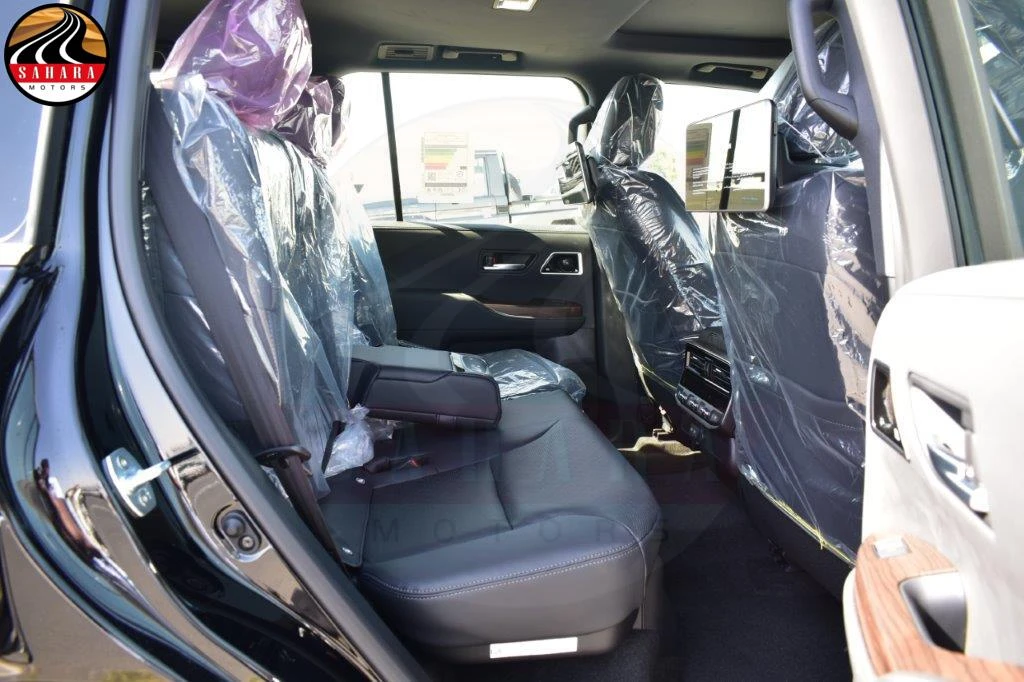 Land Cruiser | 2026 Toyota Land Cruiser 300 in Dubai | 2026 Toyota LandCruiser300 | Toyota Land Cruiser 300 VXR 4L | Sahara Motors Dubai