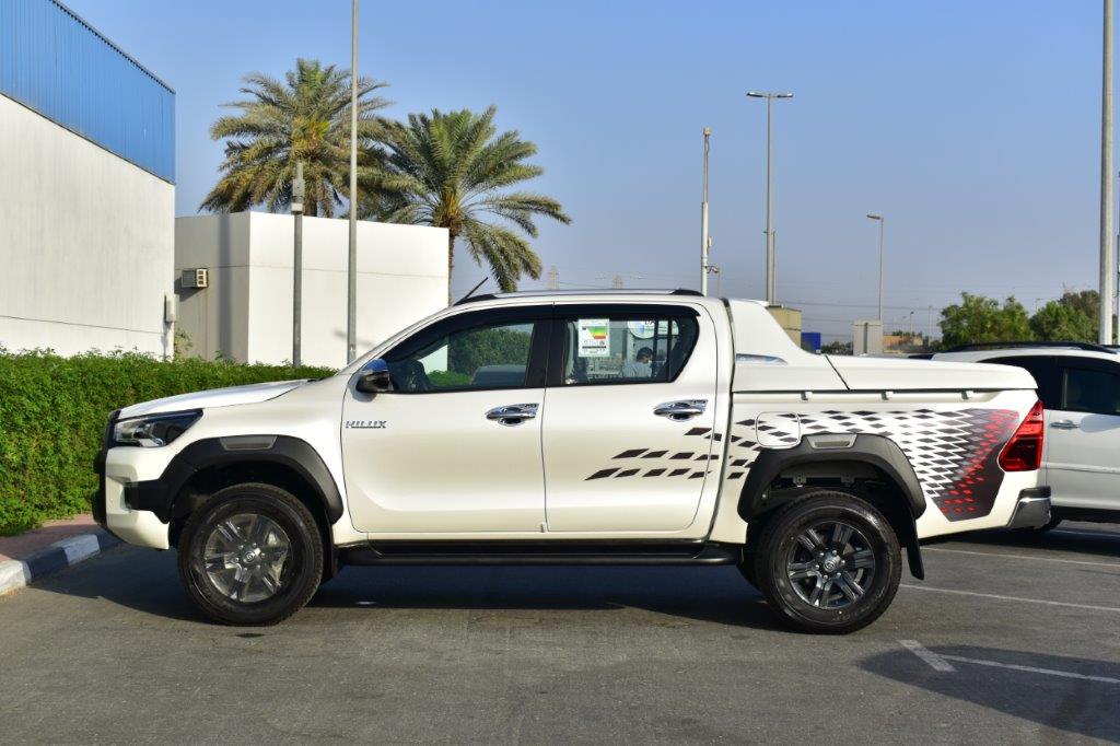 Sahara Motors UAE offers best car for exporting from dubai at tax free