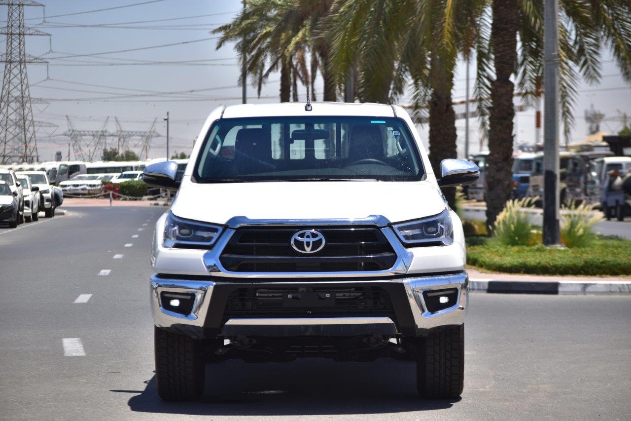 Hilux Toyota Pickup 2022 | Sahara Motors Dubai