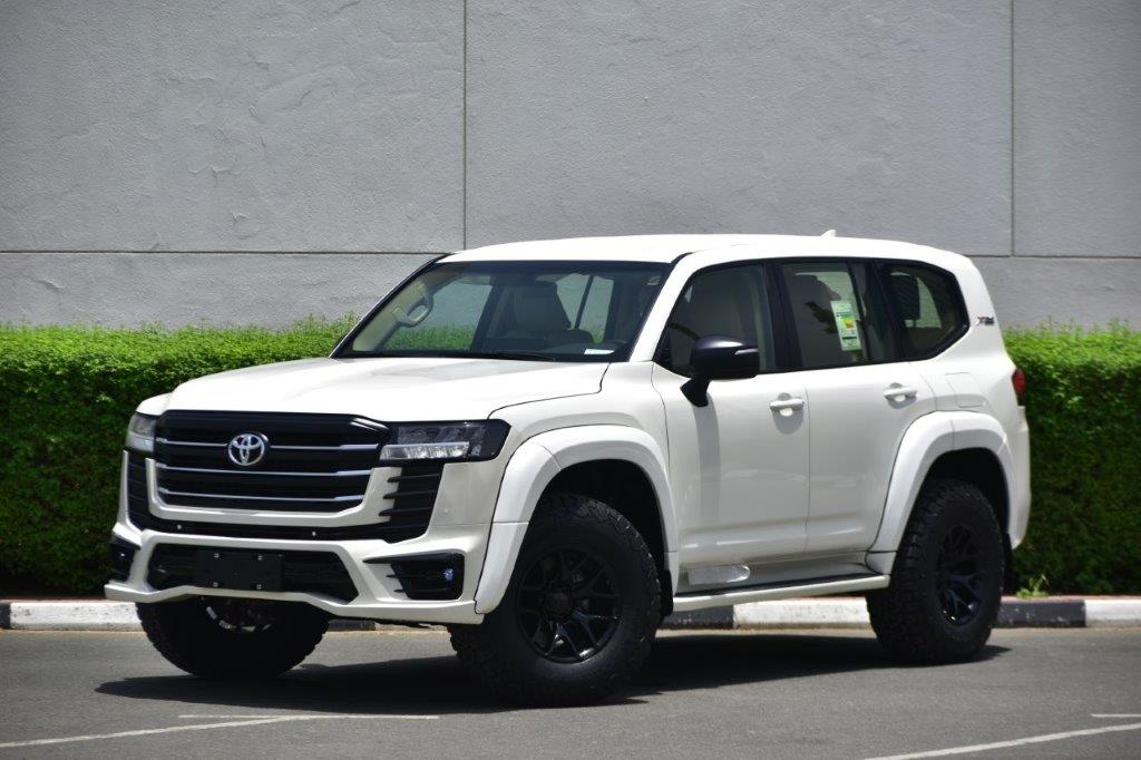 Land Cruiser Xtreme 2022 Toyota LC300 Sahara Motors Dubai
