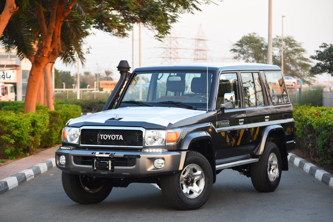 Land Cruiser 76 Export of Land Cruiser Hardtops Sahara Motors