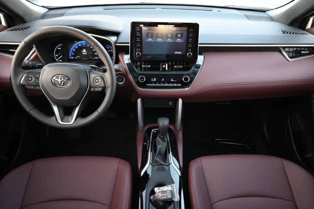 2024 Toyota Corolla Cross Interior