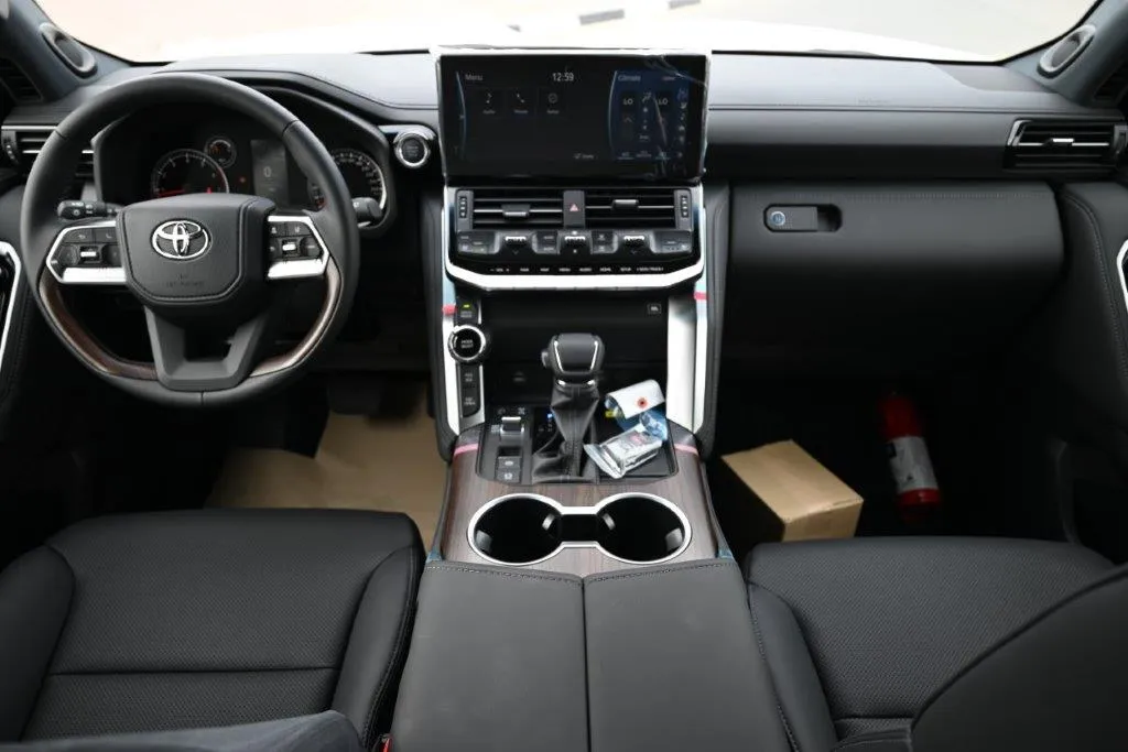 get branded Sahara Motors branded car exporter