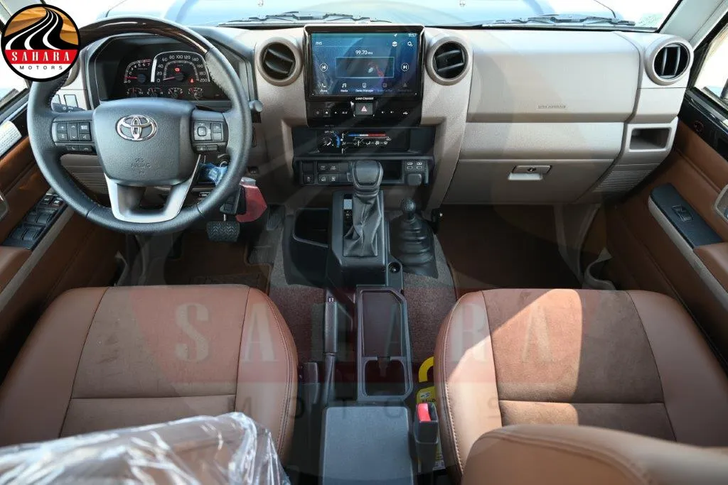 Land Cruiser 76 Hardtop Automatic | Sahara Motors